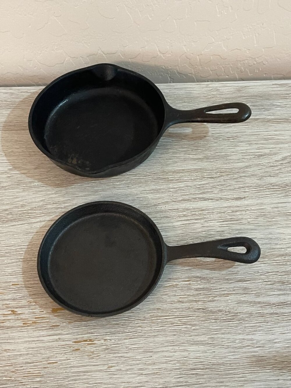Cast Iron Fry Pans Set of 2 Small